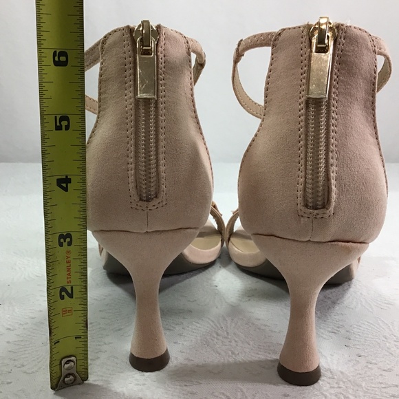 Comfort Est. 1946 Pink Ankle Strap Heel Sandals - Picture 8 of 10